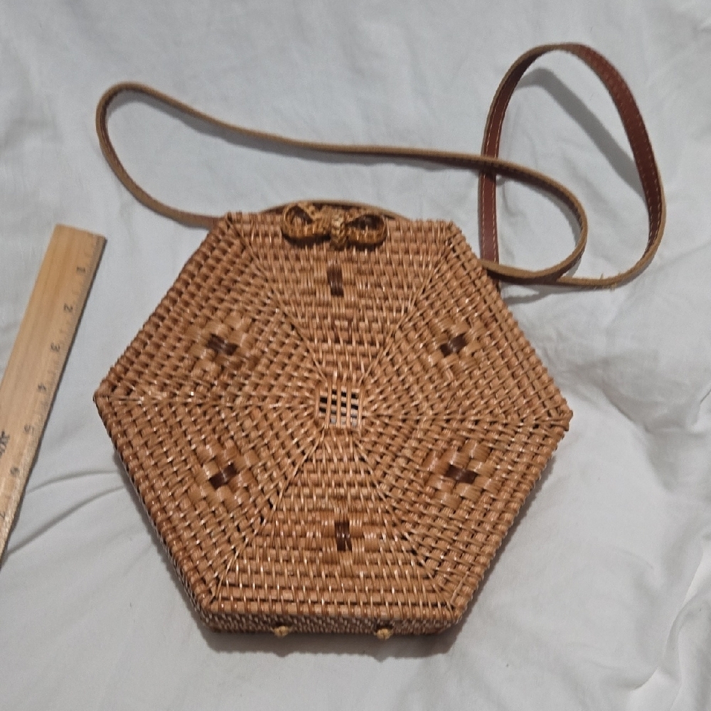 Source Unknown Hexagonal Woven Brown Crossbody Bag - image 14